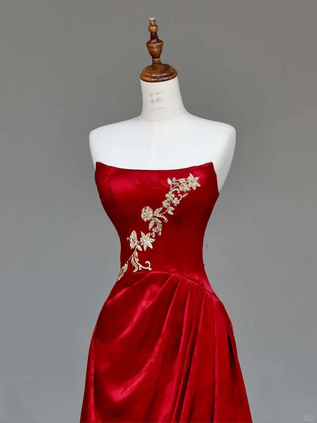 formaldressy -Red floral applique long satin prom dress evening gown party dress gh5113