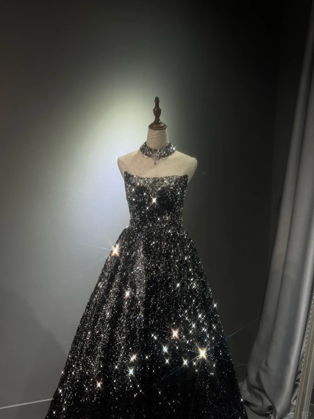 formaldressy -Black silver gradient shimmering long sequined tulle ball gown evening dress gh5109