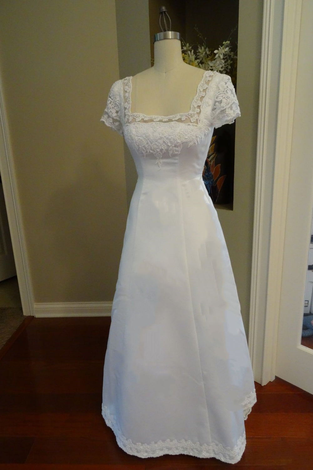 formaldressy-Square Neck Retro Simple Lace Satin Short Sleeve Long Fashion Dress Wedding Dress gh5840