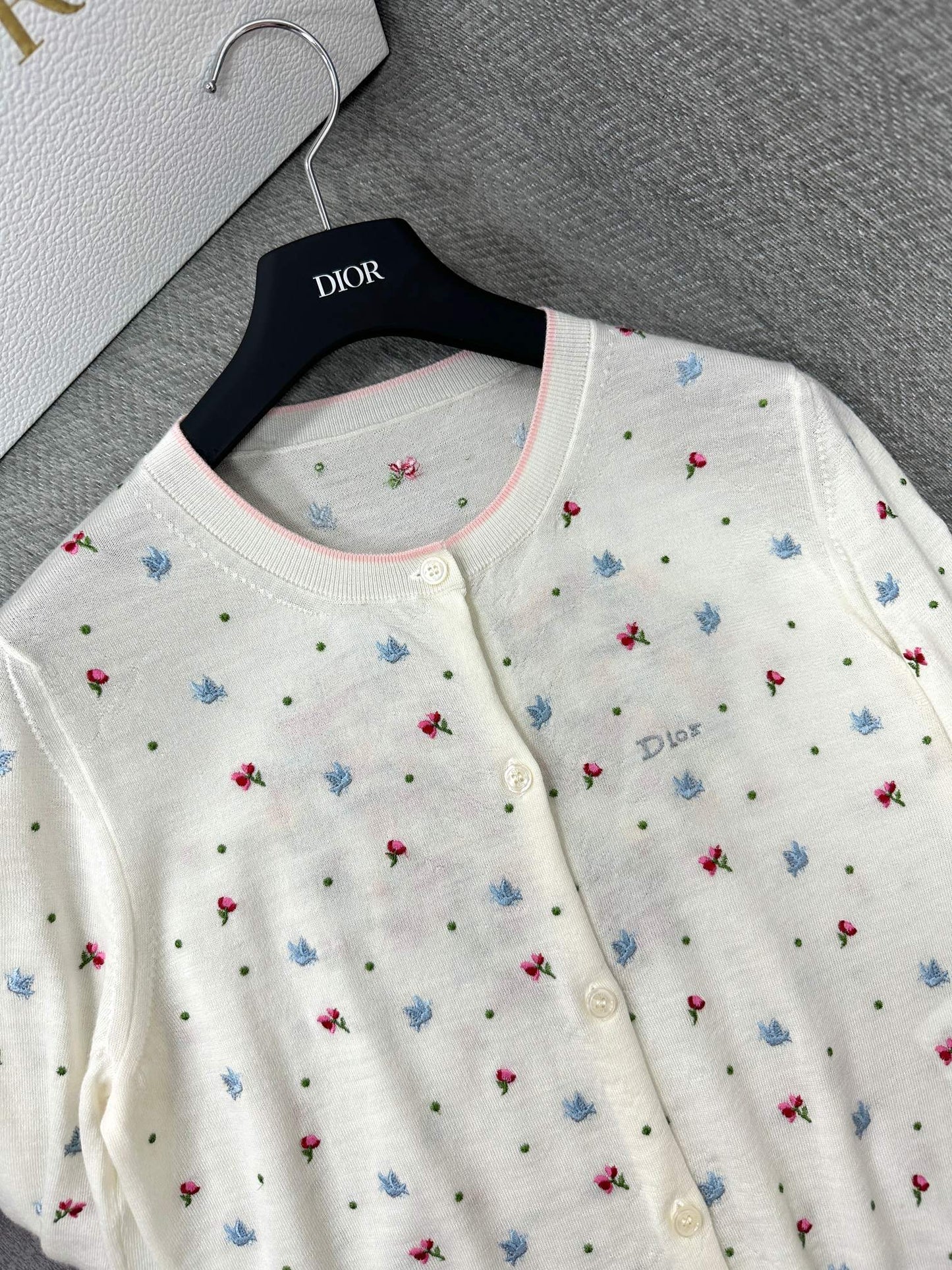 CD Dioramour Cardigan Embroidered Ivory Wool 349490