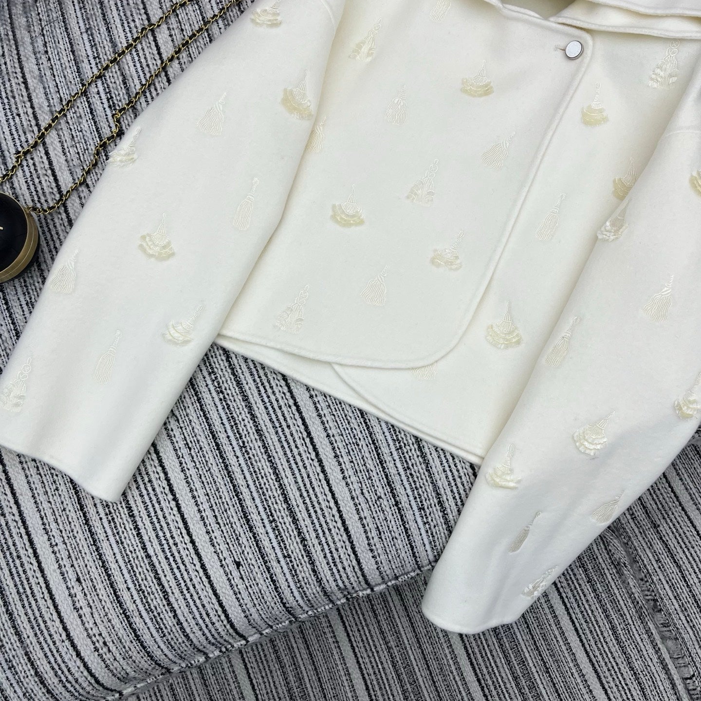 HM 25FW Hooded Double-faced White Cashmere Short Coat