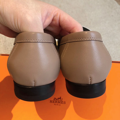 Royal Loafer Brown Mix White Calfskin With Fringe Detail And White Signature Buckle 509411