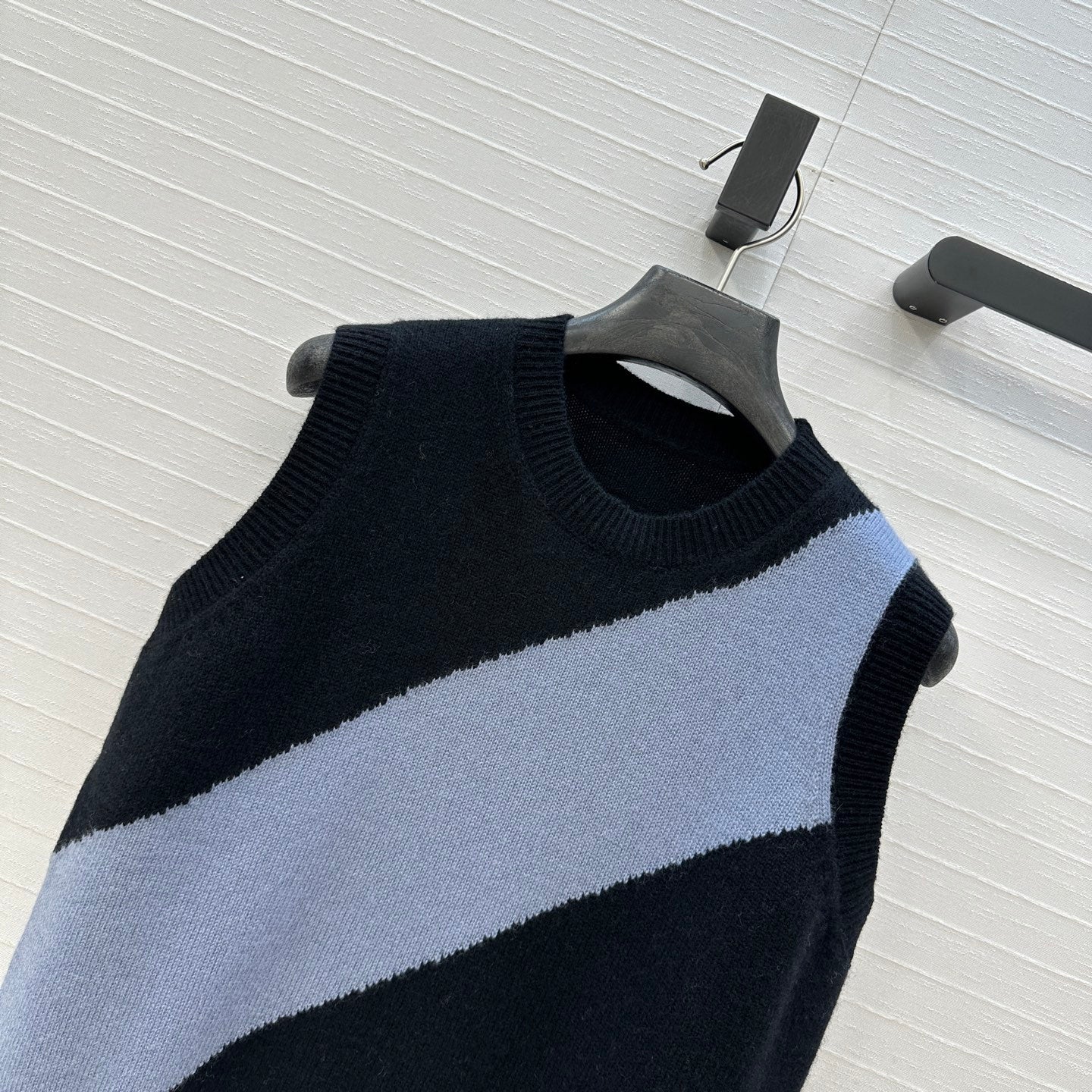 HM Embroidered Logo Vest in Black and Blue Cashmere