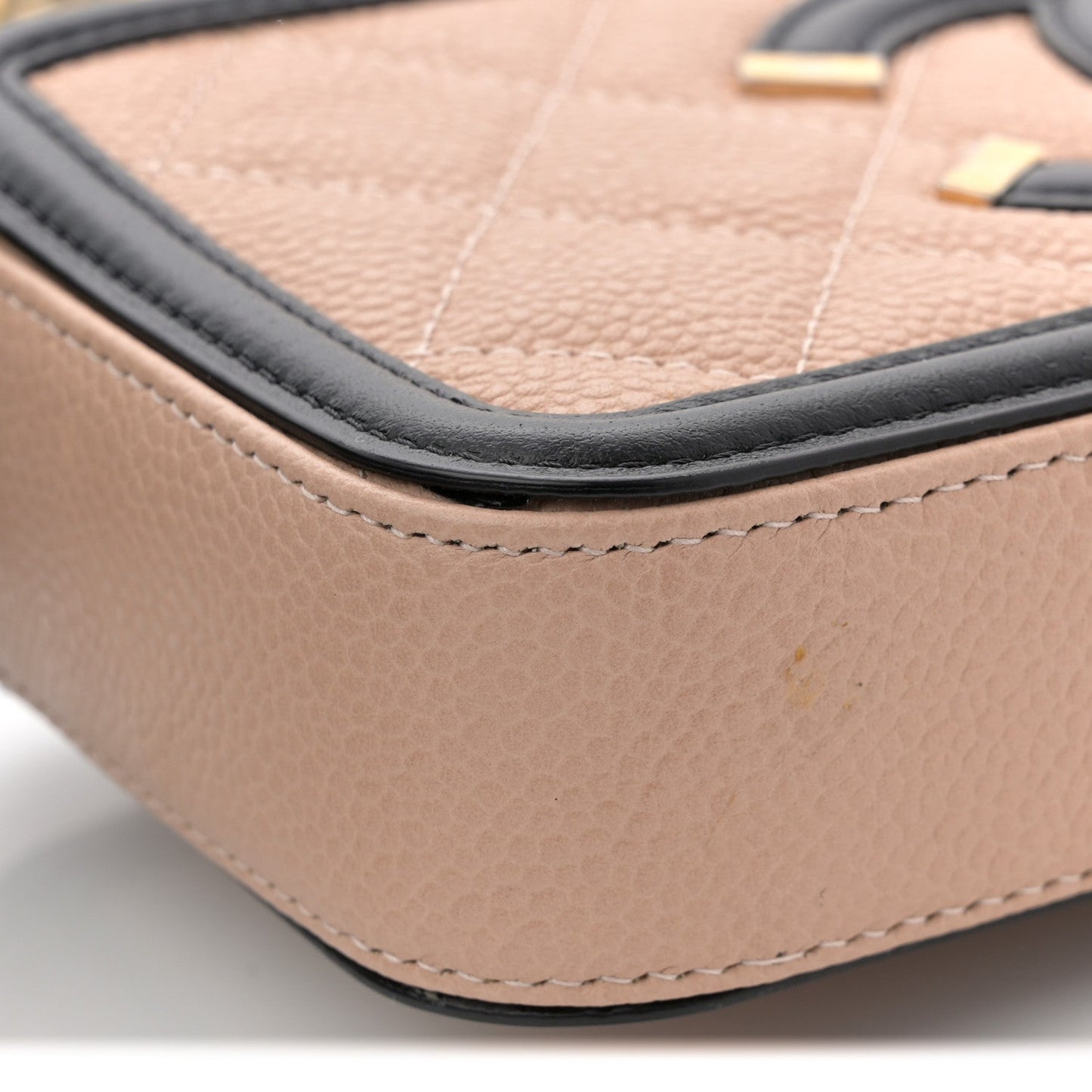 Caviar Quilted CC Filigree Clutch With Chain Beige Black