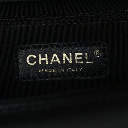 Caviar Quilted New Medium Boy Flap Black