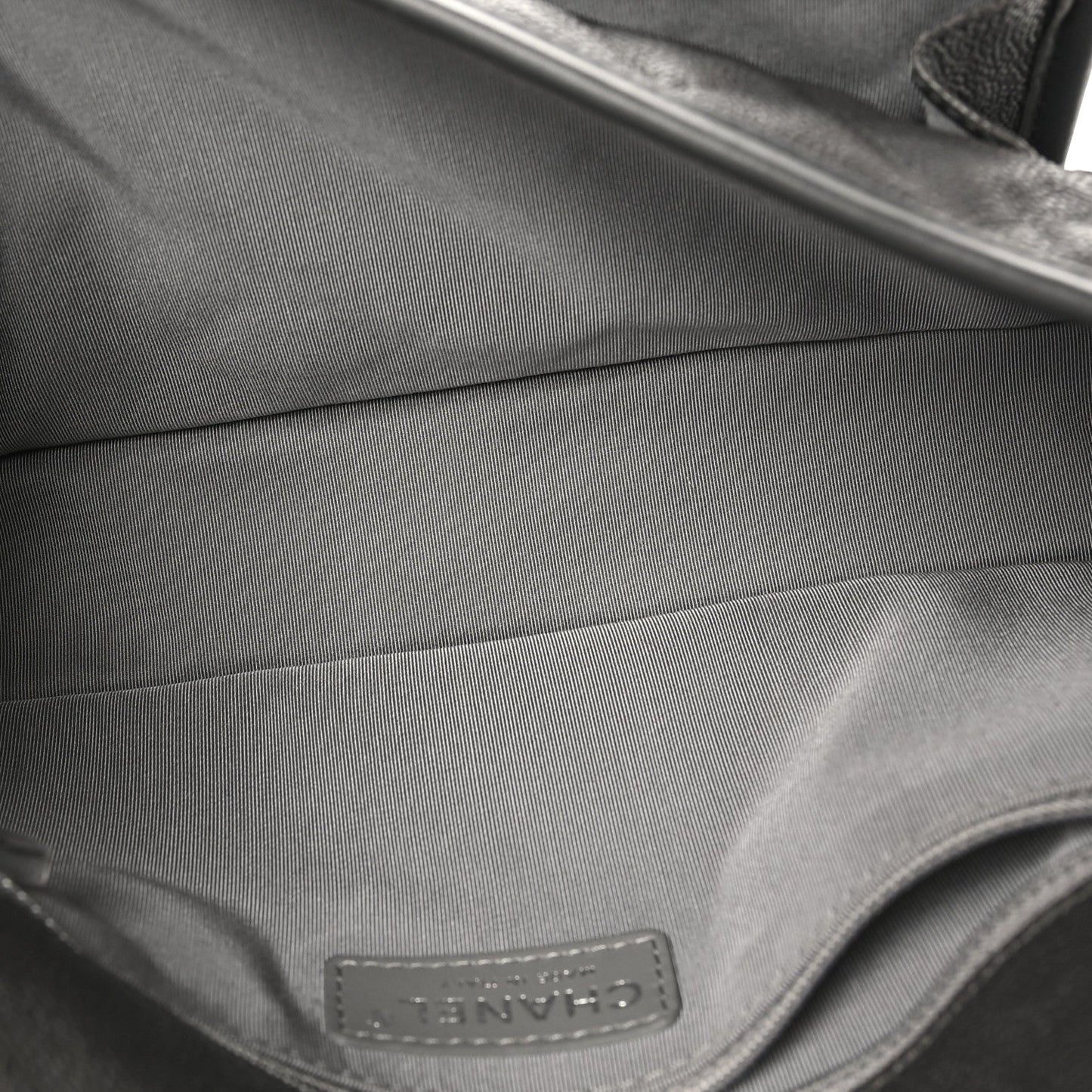 Caviar Quilted Medium French Riviera Flap Grey
