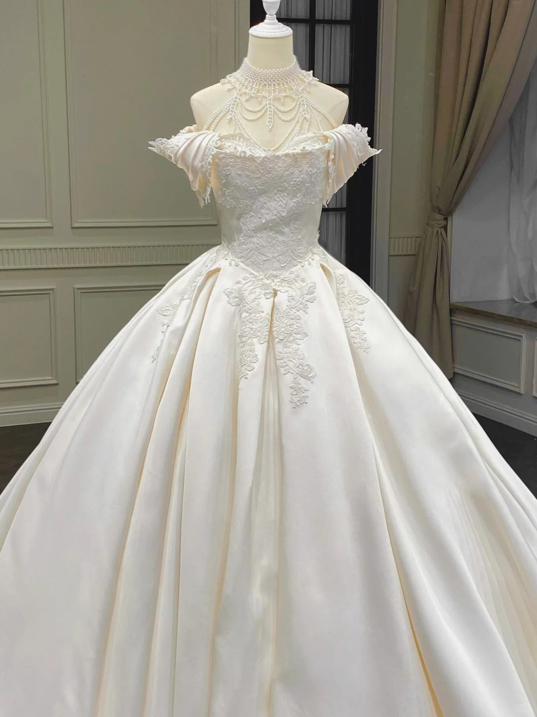 formaldressy--__hite vintage exquisite beaded tube top satin lace wedding dress, court beauty, elegance and sexiness gh5441