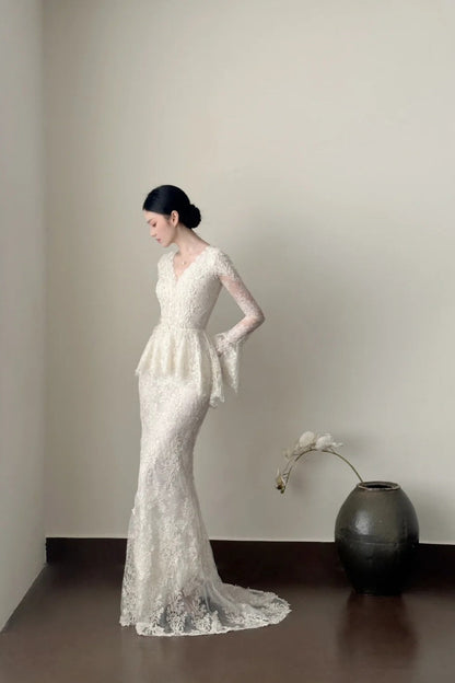 formaldressy- Vintage White Lace V-Neck Long Sleeve Mermaid Long Court Style Wedding Gown gh6095