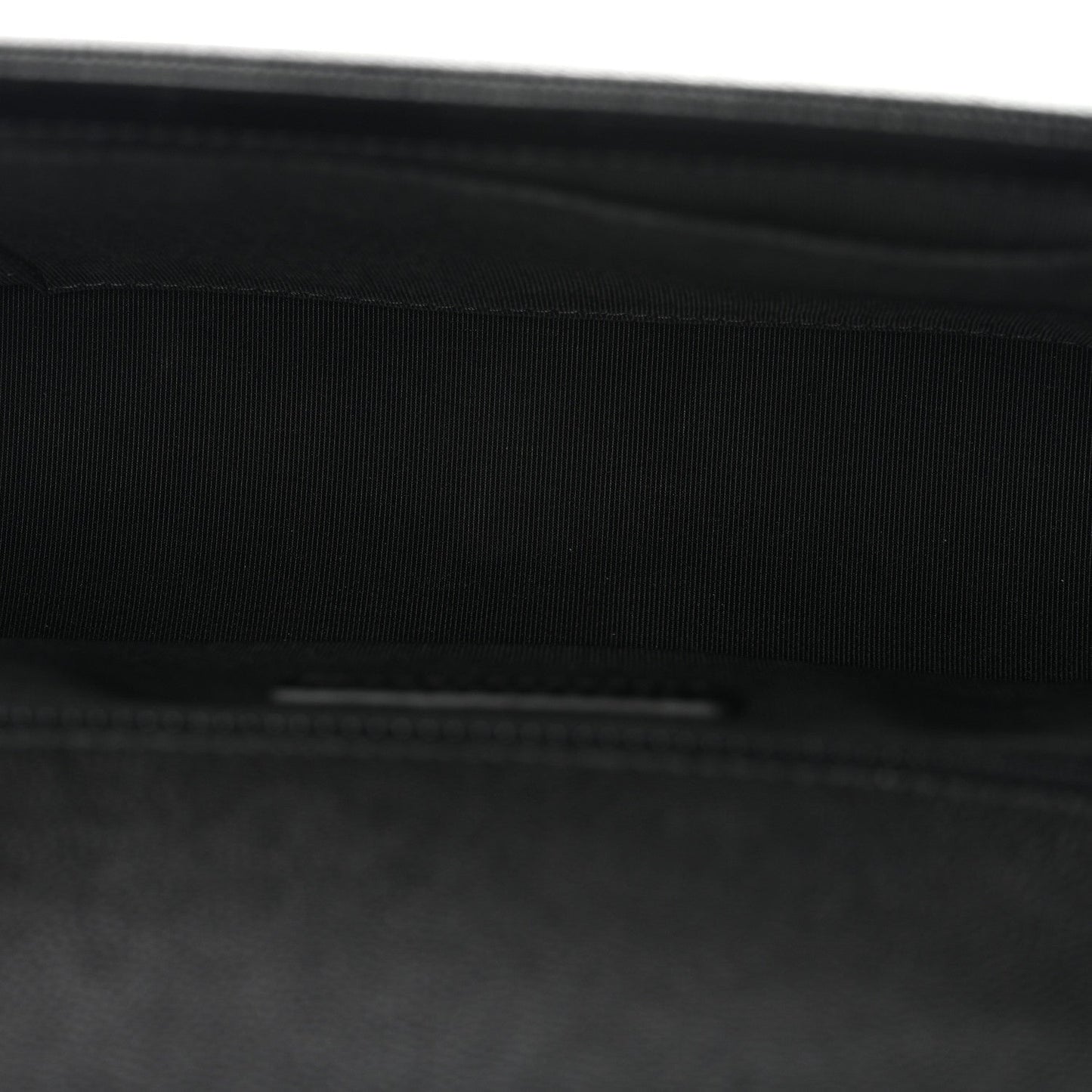 Caviar Quilted New Medium Boy Flap Black
