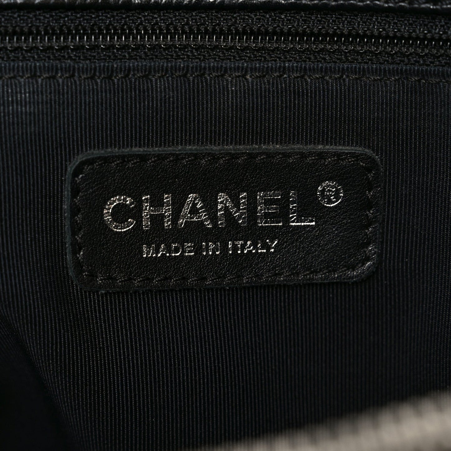 Caviar Quilted Grand Shopping Tote GST Black
