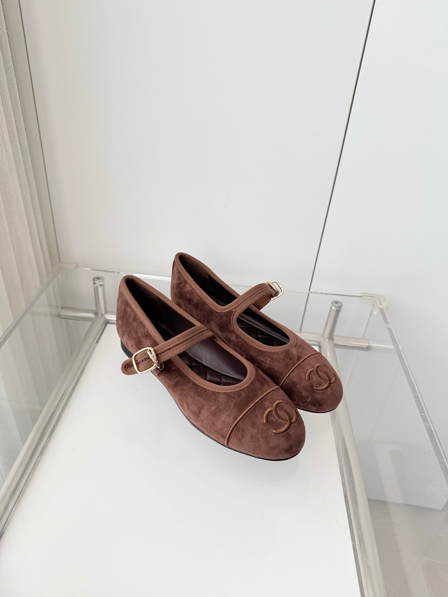 Chanel 26 Mary Jane Shoe Brown in Suede 597378