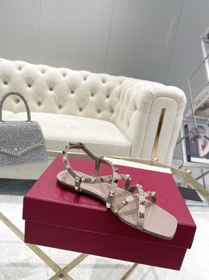 Rockstud 1cm Square Toe Rose Cannelle Leather Sandals