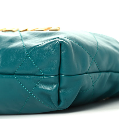 Shiny Calfskin Quilted Mini Chanel 22 Green