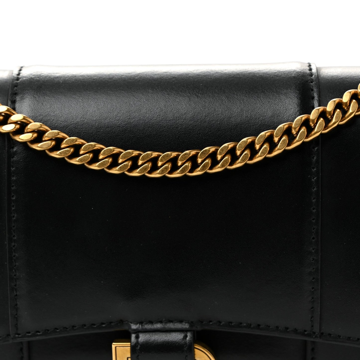 Shiny Box Calfskin Hourglass Chain Bag Black