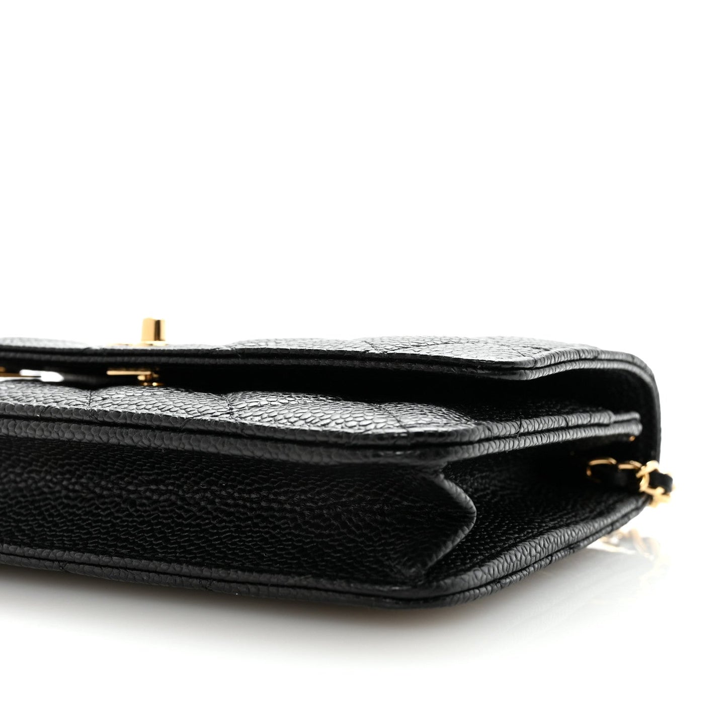 Caviar Quilted CC Turnlock Wallet On Chain WOC Black