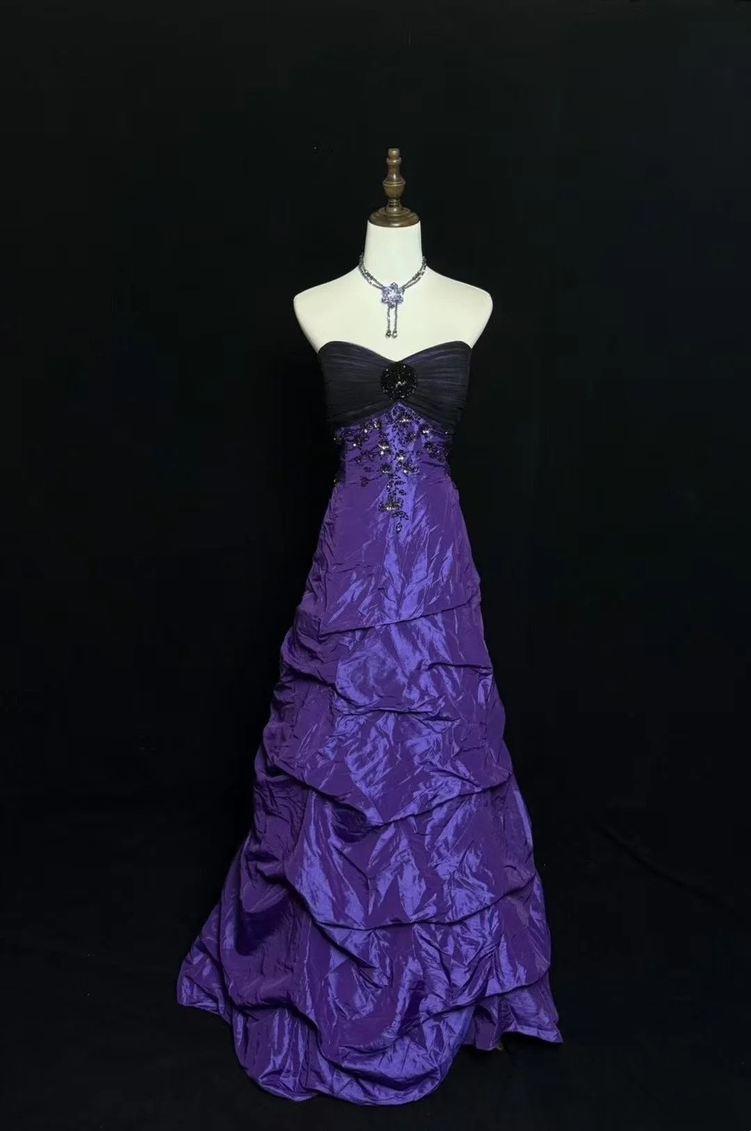 formaldressy-Purple Exquisite Beaded Long Satin Ball Gown gh6289