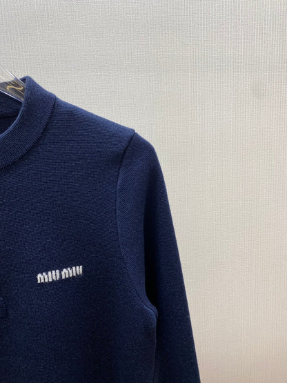 MIUMIU SWEATER STYLE 795