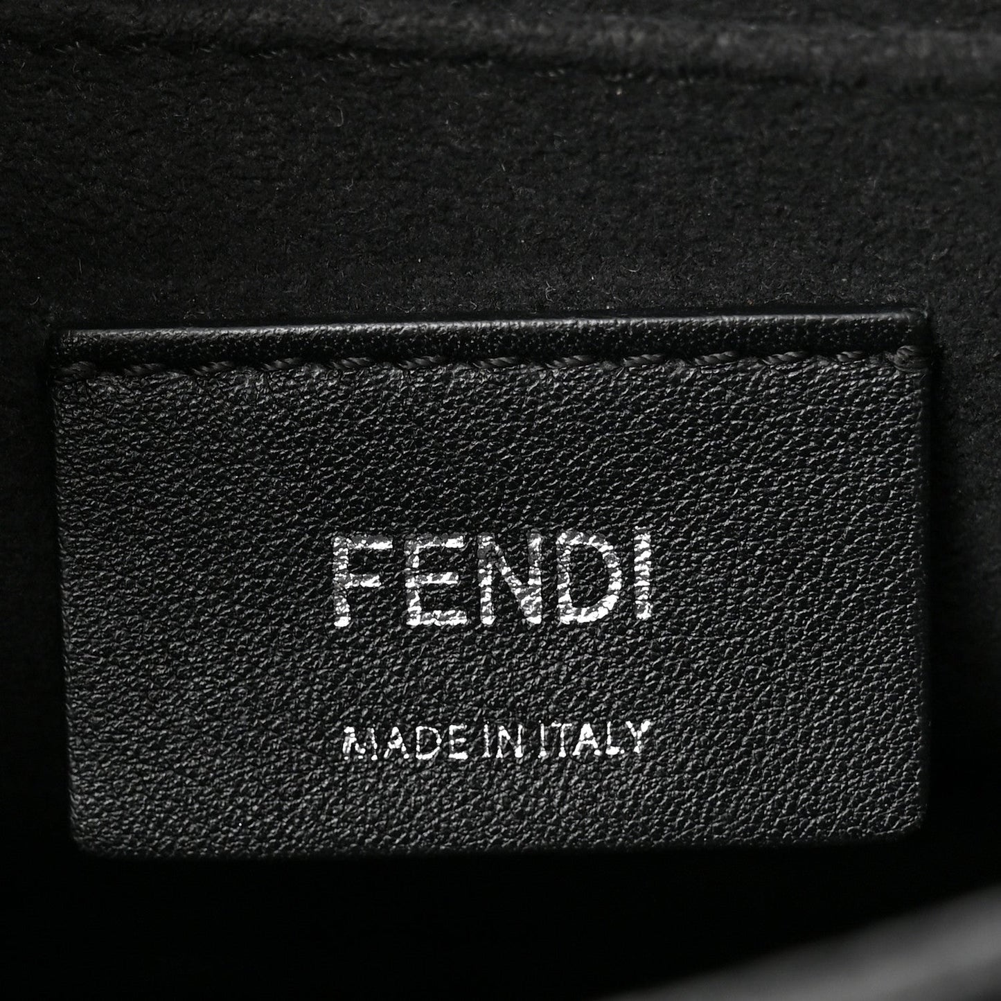 Vitello Liberty Velvet FF Reloaded Kan I Shoulder Bag Maya Black