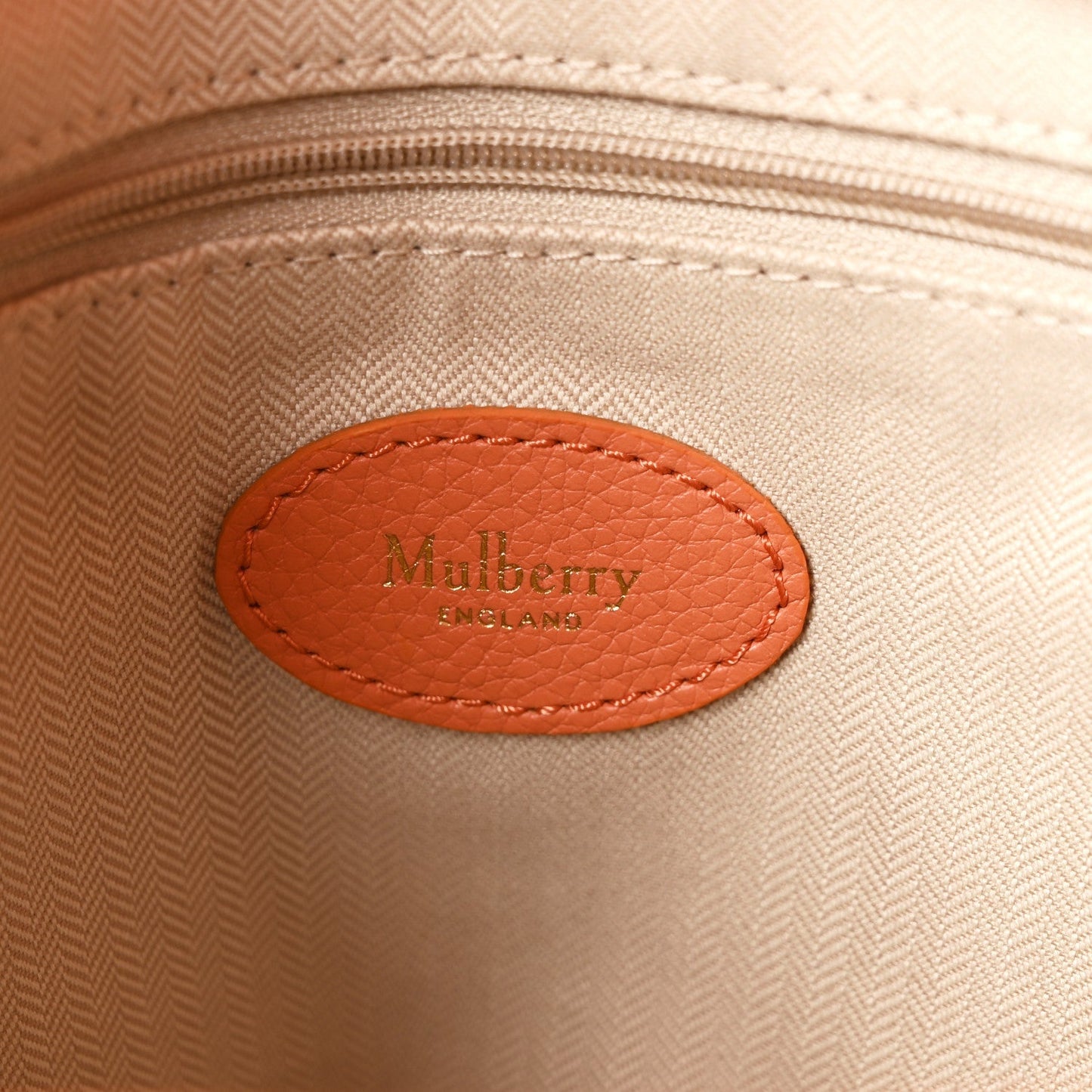 Heavy Grain Medium Alexa Peach