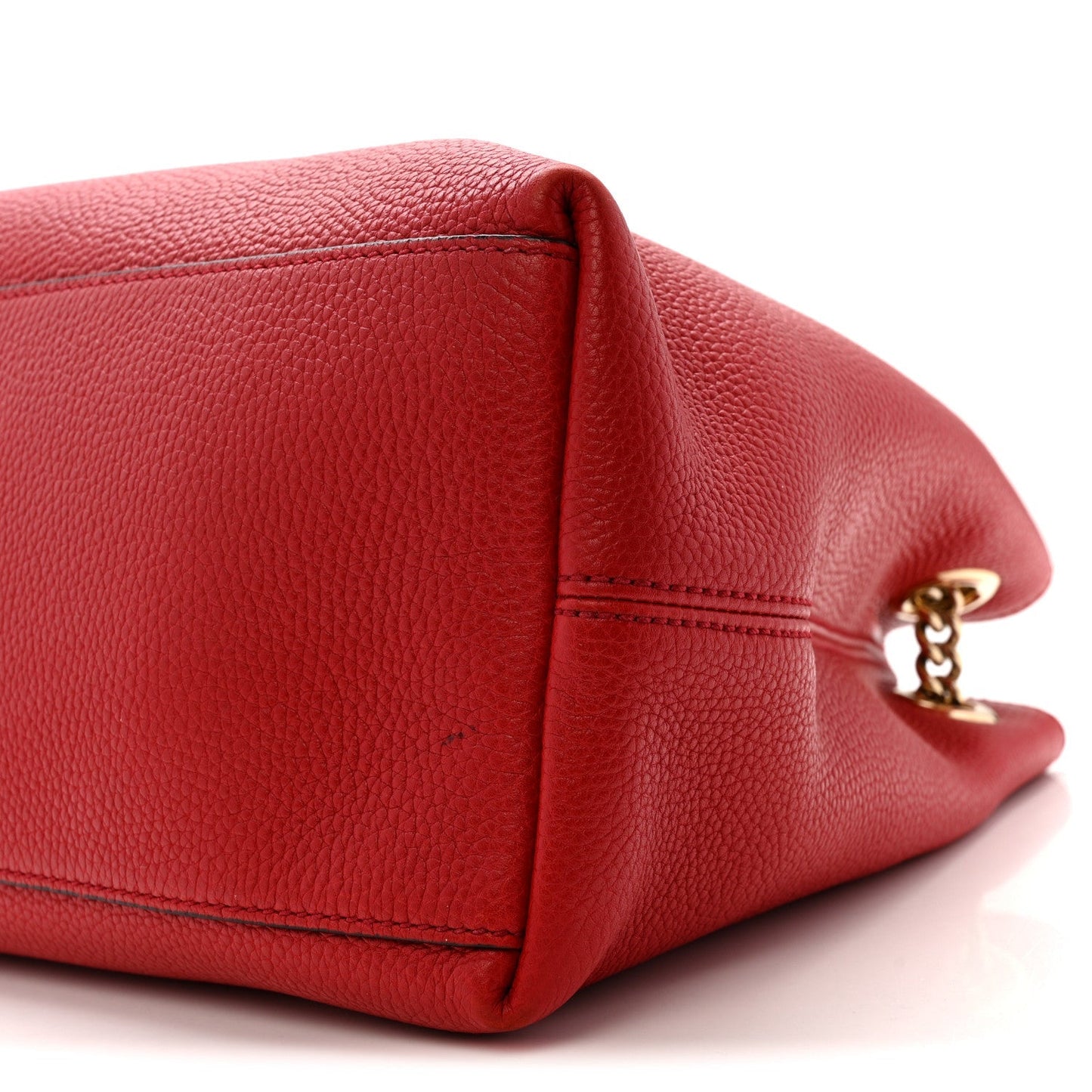 Pebbled Calfskin Medium Soho Chain Shoulder Bag Tabasco Red