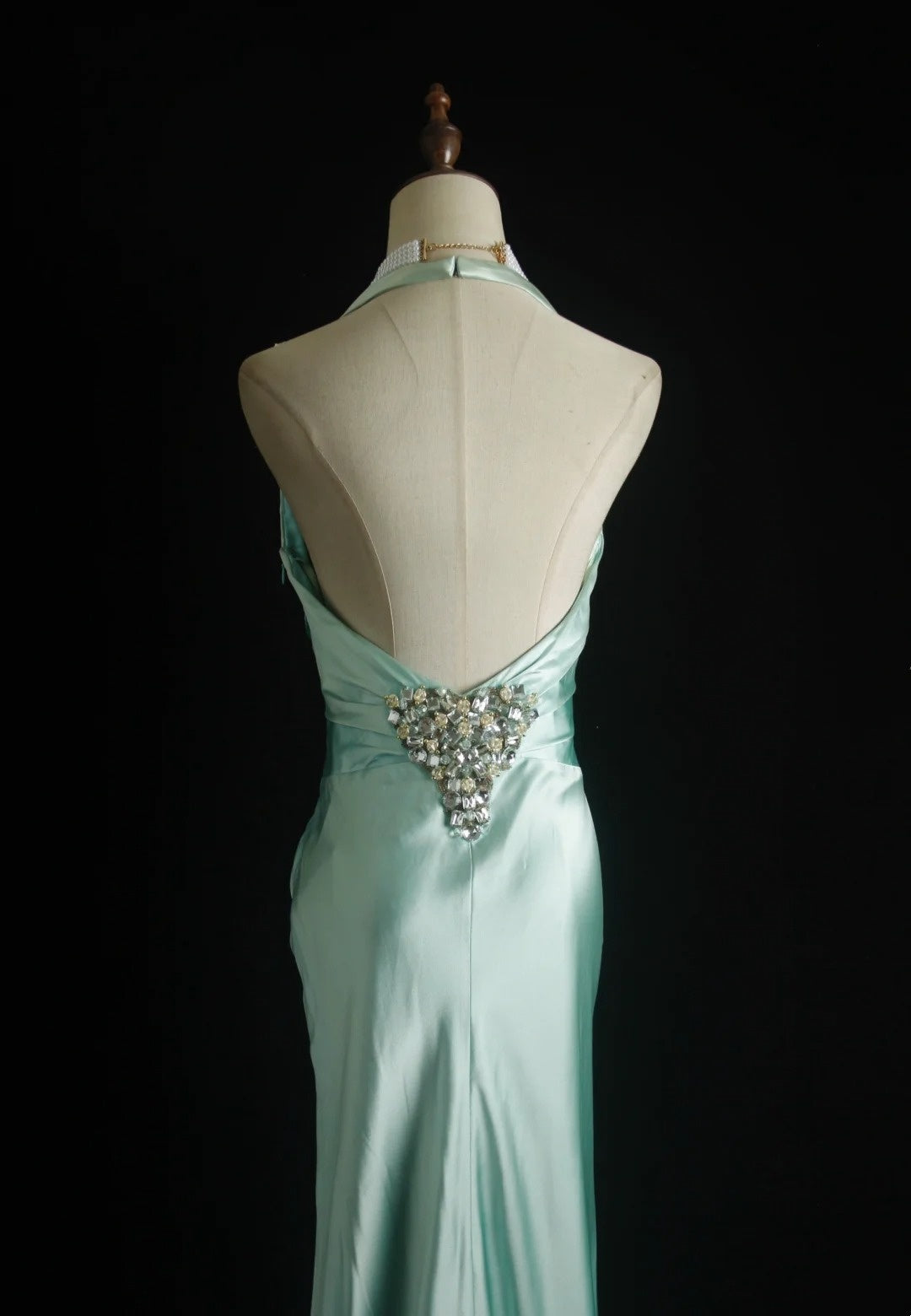 formaldressy-Mint Green Satin Halter Sleeveless Floor-Length Beaded Mermaid Evening Gown gh6307