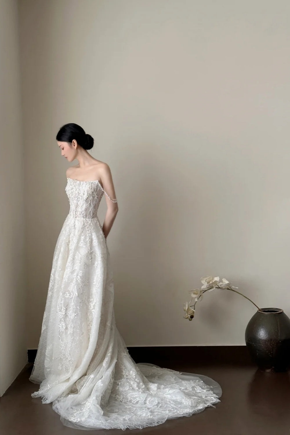 formaldressy- Vintage White Beaded Embroidery Strapless Long Train Court Style Wedding Gown gh6096