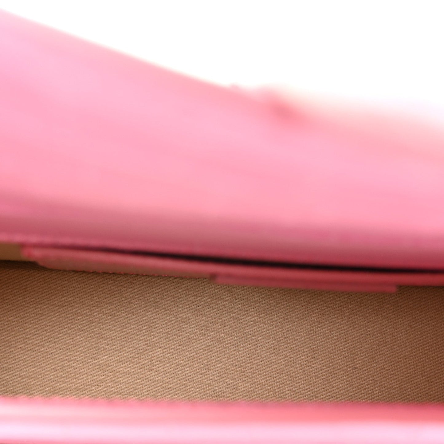 Calfskin Crocodile Embossed Le Bambino Long Pink