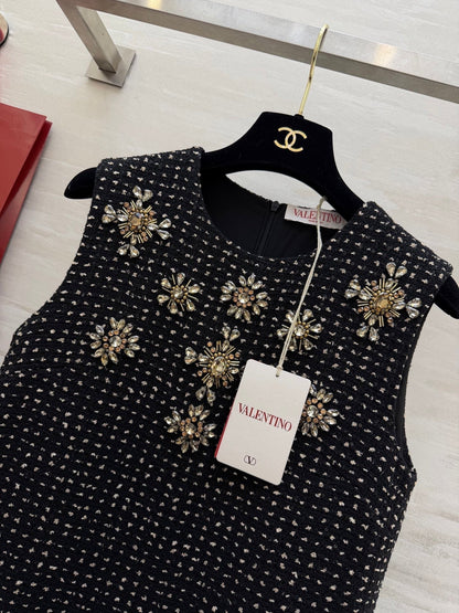 Valen 26s Rhinestone-Studded Sleeveless Dress Black Tweed 344770