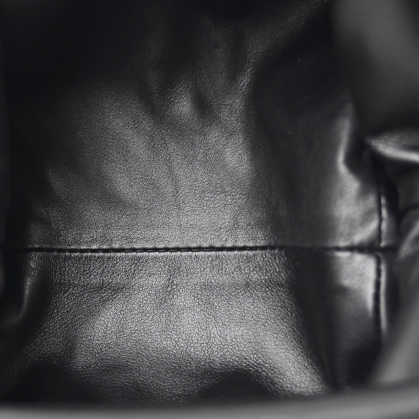 Butter Calfskin The Mini Pouch Black