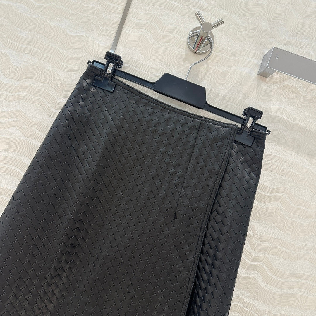 BV Skirt in Black Lambskin