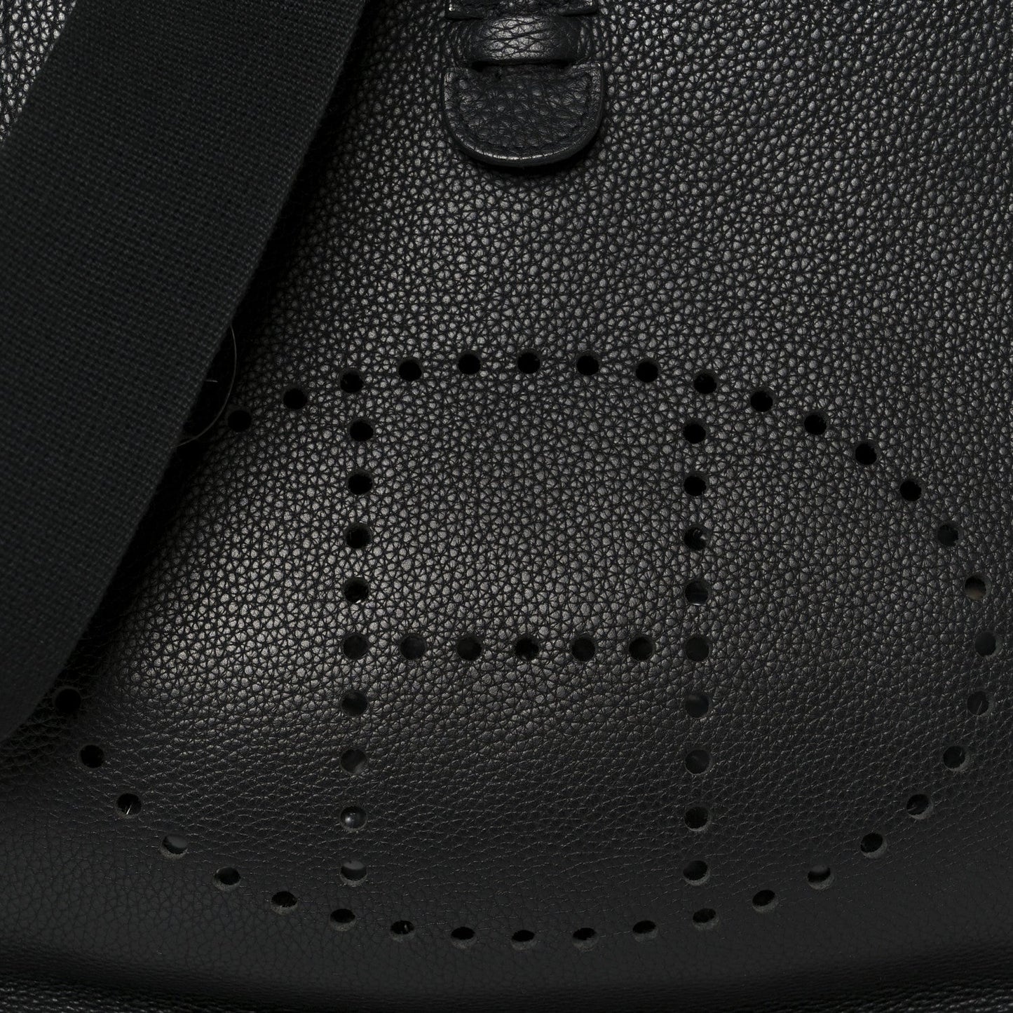 Taurillon Clemence Evelyne II PM Black