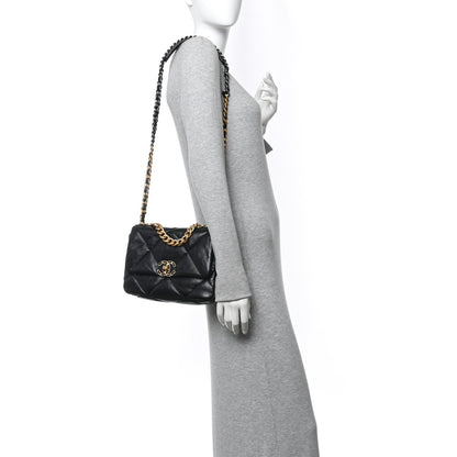 Lambskin Quilted Medium Chanel 19 Flap Black
