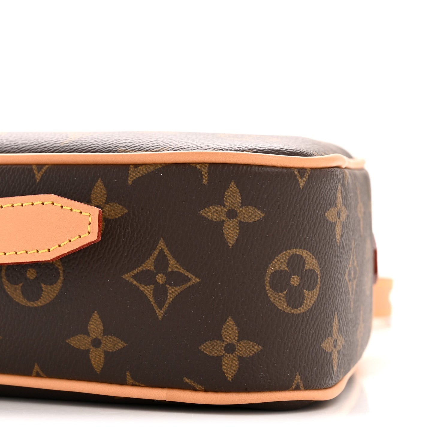 Monogram Game On Coeur