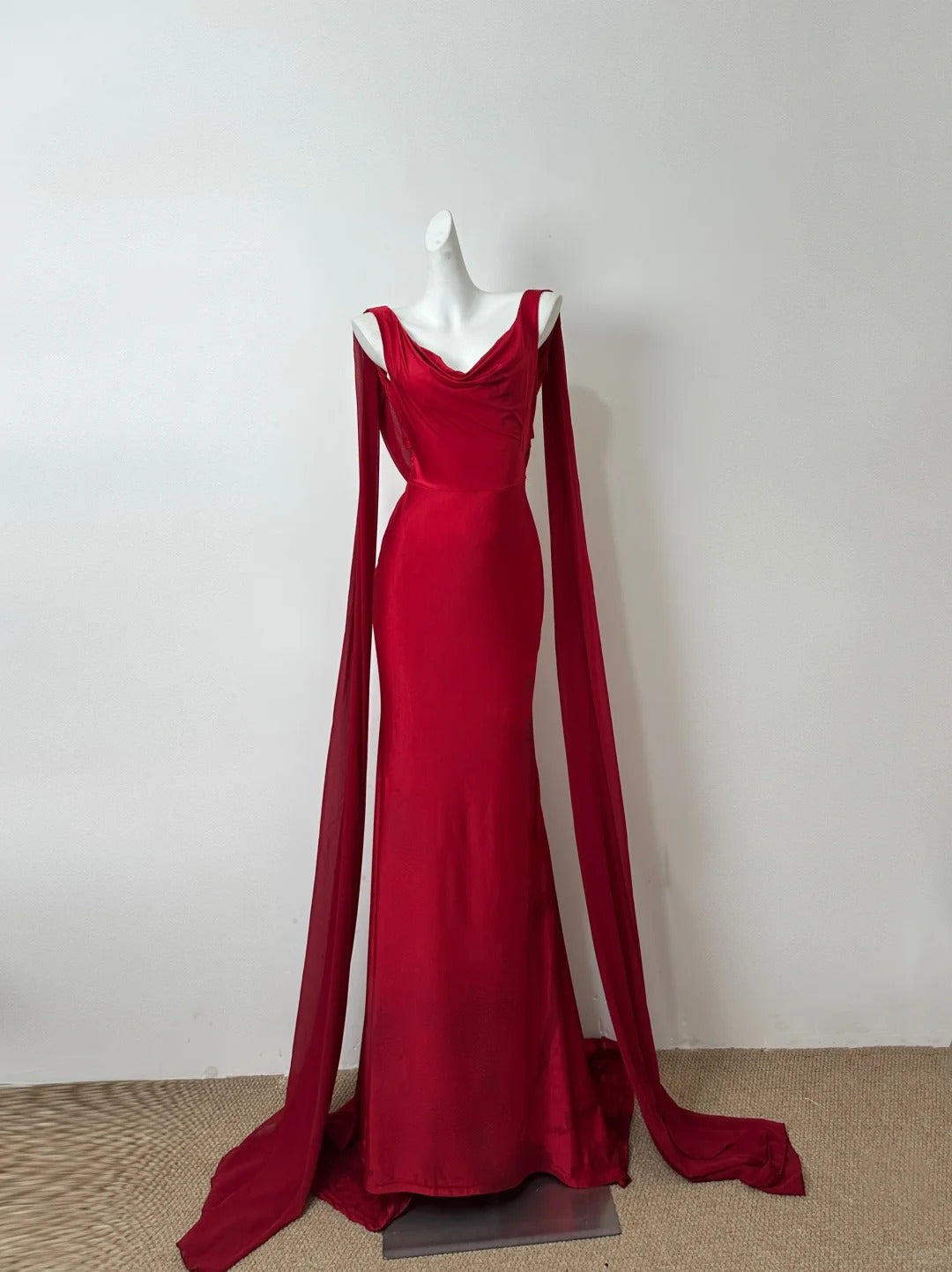 formaldressy--Red sway collar halter back ribbon long satin prom dress party dress gh5478