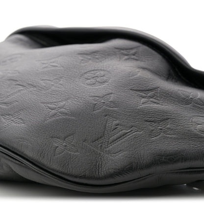 Calfskin Monogram Shadow Discovery Bumbag Black