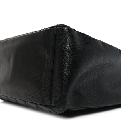 Caviar Quilted Grand Shopping Tote GST Black