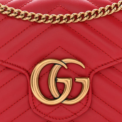 Calfskin Matelasse GG Marmont Chain Wallet Hibiscus Red