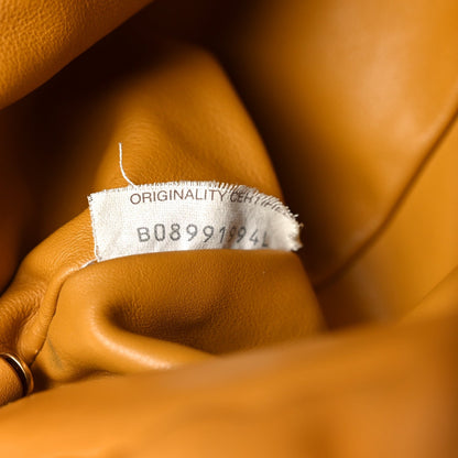 Calfskin The Pouch Chain Cammello
