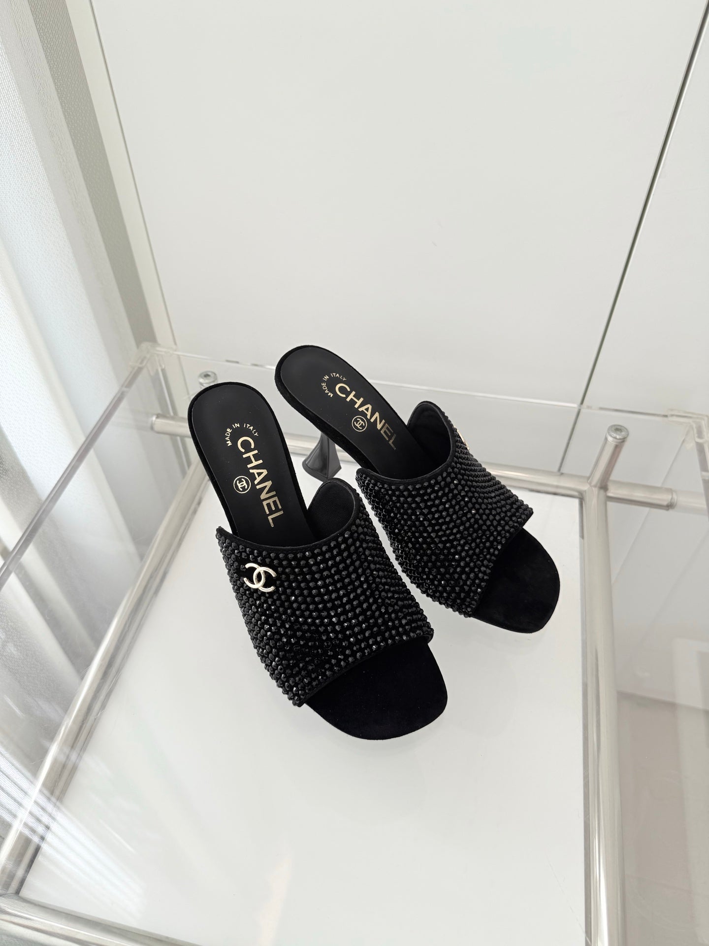 CC 26 Sandal 90 Black Rhinstone Deer Hide 597375