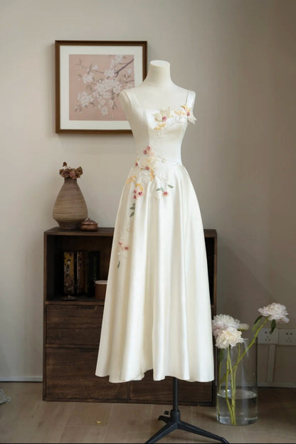 formaldressy- Vintage Beige 3D Floral Embroidered Square Neck Midi Chinese Style Evening Gown gh6037