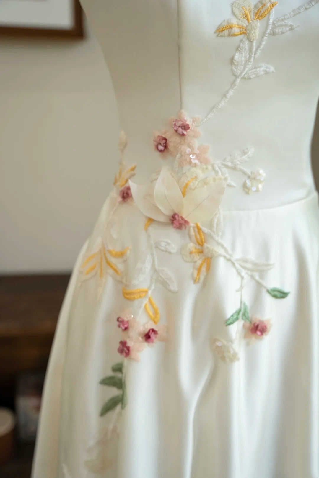 formaldressy- Vintage Beige 3D Floral Embroidered Square Neck Midi Chinese Style Evening Gown gh6037