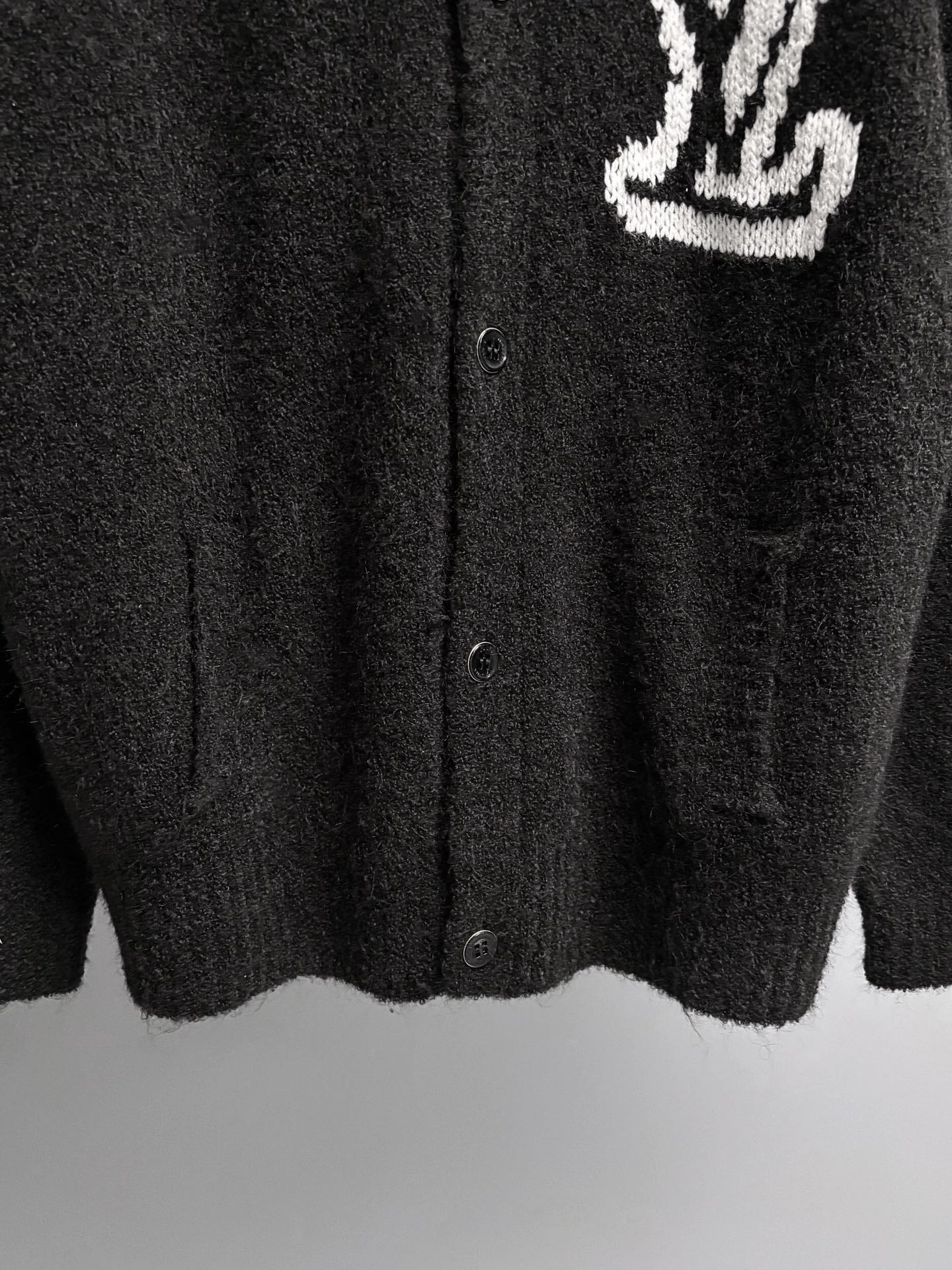 LV Wool Knit Cardigan 493099