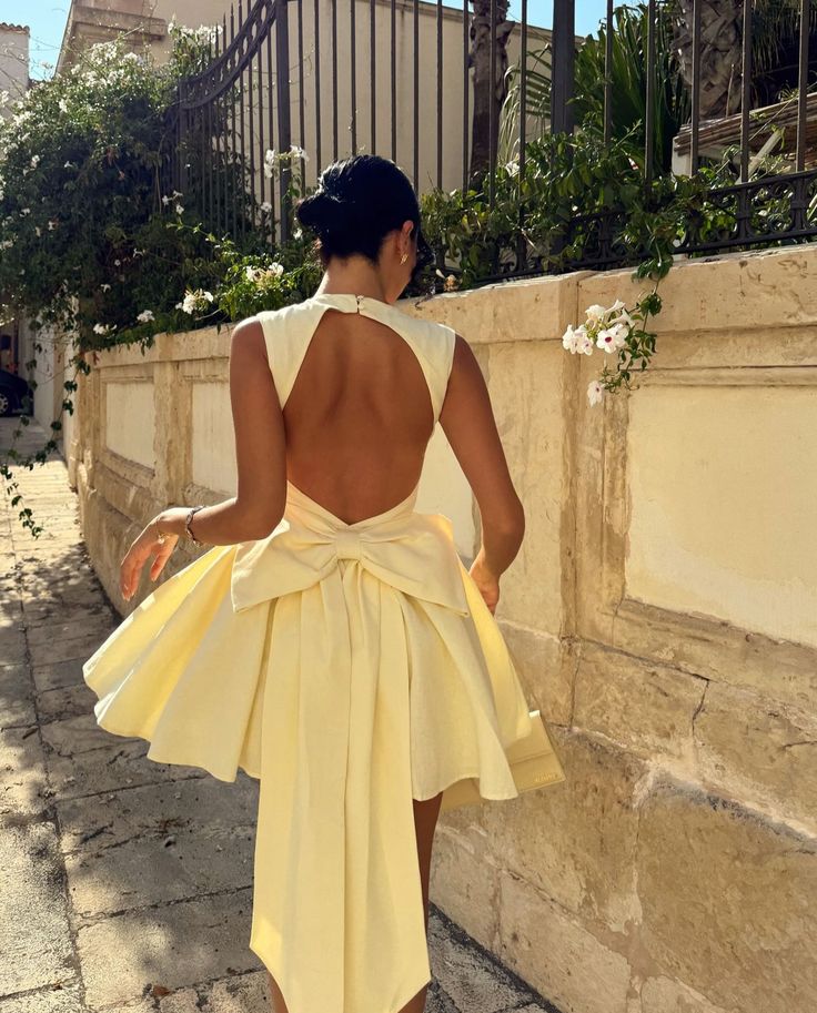 formaldressy-Yellow fashion sweet backless elegant short satin homecoming dress birthday dress gh5268