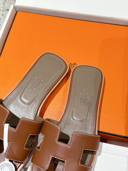 HM 25 Oran Sandal Dark Brown Etoupe Calfskin