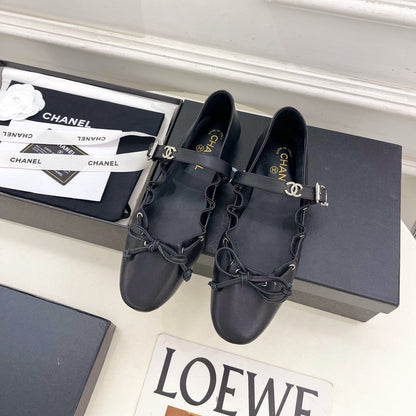 CC 26 SS Ruffled Bow Mary Jane Flats Black Calfskin 586928