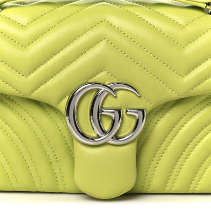 Calfskin Matelasse Medium GG Marmont Shoulder Bag Bright Green