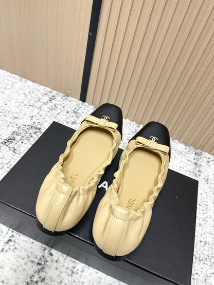 Chanel 26 Ruffle Brown Black Ballet Flats in Lambskin 591374