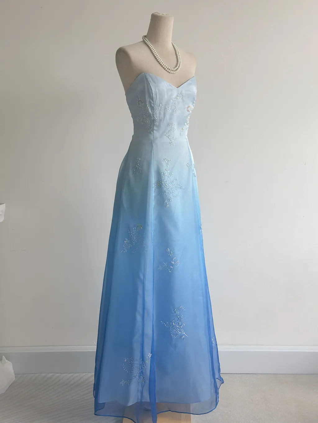 formaldressy--Blue and white exquisite floral fashion gradient tube top long floor-length ball gown graduation dress gh5515