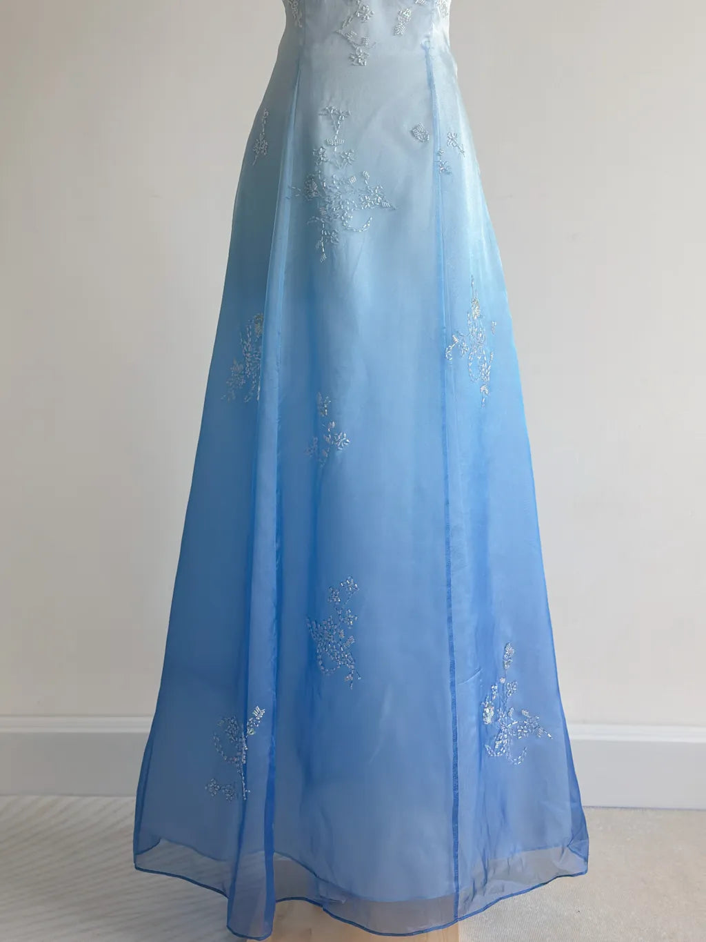 formaldressy--Blue and white exquisite floral fashion gradient tube top long floor-length ball gown graduation dress gh5515