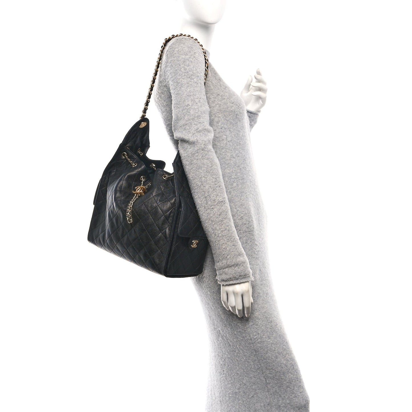 Caviar Quilted Medium Chanel 25 Handbag Black